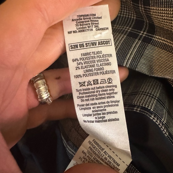 TOPMAN PLAID SUIT - Picture 11 of 16